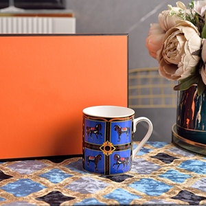 Creative Palace Retro Home Office Bone China Mug for <b>Gift</b> Giving <b>Large</b> Capacity Reusable Dishwasher Microwave Safe Milk Tea Cup - Product Image 4