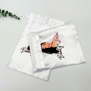 Bolsas de Satén Blancas Personalizadas para Almacenamiento de Pelucas, Bolsas de Embalaje con Cordón para Extensiones de Cabello, Bolsas de Satén para Cabello Virgen - Product Image 3
