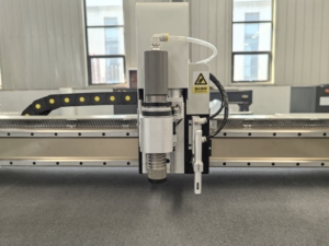 Nhà sản xuất Máy cắt vải dao dao động tự động với công cụ cắt dao khí nén tự động cho nhiều lớp - Product Image 6