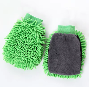 Le <span class=keywords><strong>gant</strong></span> <span class=keywords><strong>de</strong></span> <span class=keywords><strong>lavage</strong></span> en microfibre <span class=keywords><strong>de</strong></span> grande taille <span class=keywords><strong>de</strong></span> la meilleure qualité pour le nettoyage <span class=keywords><strong>de</strong></span> voiture sans rayures en chenille <span class=keywords><strong>de</strong></span> qualité supérieure - Product Image 3