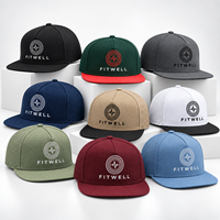 Casquette à visière plate personnalisée avec logo brodé et panneaux latéraux perforés, OEM ODM, pour streetwear et marques de créateurs