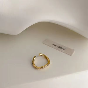 Pendiente de Oreja de Plata de Ley S925 de una Sola Pieza para Mujer, Estilo Punk, Brillante, con Micro Pavé de Circonita Cúbica, Pendientes Finos - Product Image 4