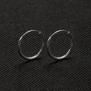 Petites boucles d'oreilles créoles argentées couleur or punk <span class=keywords><strong>pour</strong></span> femmes et hommes, boucles d'oreilles gothiques, bijoux hip hop, piercing de <span class=keywords><strong>cartilage</strong></span> - Product Image 4