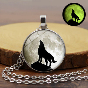 Exquisite <strong>Men</strong> Women's Luminous Wolf Whistling Pendant Necklace Street Hip Hop Fashion <strong>Accessory</strong> with Gold Plating Link <strong>Chain</strong> - Product Image 3