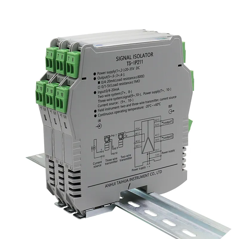 O isolador analógico 1 do sinal entrou 1 Output 0-10V controle automático passivo Input Signal Converter Transmissor atual da distribuição