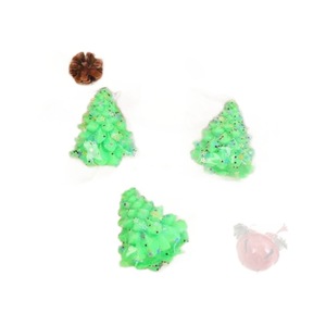 Jouet de décompression en forme de sapin de Noël, simulation d'ambiance de Noël, jouet musical à presser, dessin animé simple, en matériau TPR, unisexe, pour bureau - Product Image 6
