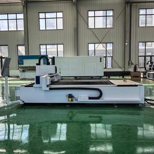 Machine <span class=keywords><strong>de</strong></span> découpe laser <span class=keywords><strong>à</strong></span> fibre CNC <span class=keywords><strong>à</strong></span> plateforme unique 3000W pour <span class=keywords><strong>la</strong></span> fabrication <span class=keywords><strong>de</strong></span> tôles d'acier, <span class=keywords><strong>la</strong></span> construction navale et l'industrie automobile - Product Image 3