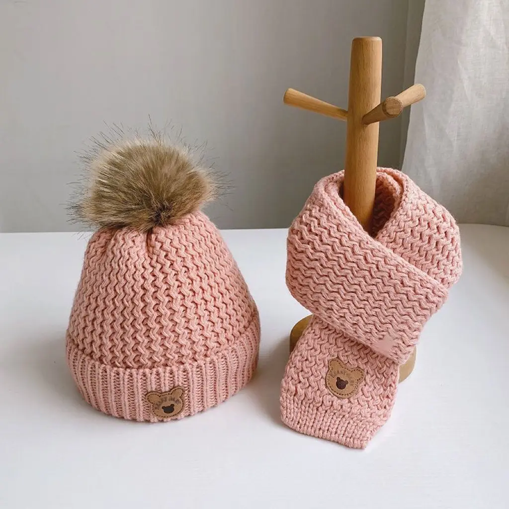 Kids Autumn and Winter Pure Cashmere Knitted Curling Warm Wool Hat and Scarf Set