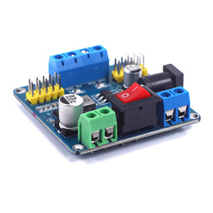 ตัวแปลงไฟ DC-DC 12V เป็น 3.3V 5V พร้อมระบบควบคุมแรงดันไฟฟ้าหลายจุด สำหรับจ่ายไฟในรถยนต์อัจฉริยะ - Product Image 2