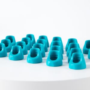 100 unités cartouche d'aiguille de tatouage anti-vibration avec anneaux Kit d'accessoires de maquillage permanent dans un emballage en vrac - Product Image 1