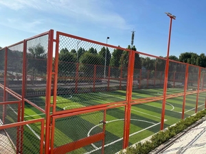 Erba Sintetica Resistente per Campi <span class=keywords><strong>da</strong></span> Calcio, Tappeto Erboso Artificiale ad Alta Densità per Scuole e Club Professionali - Product Image 5