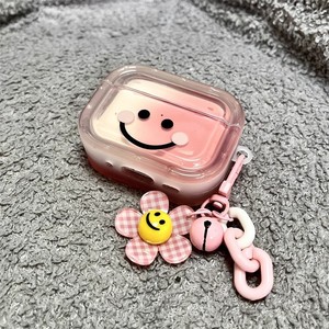 Funda protectora para AirPods Pro 2/3, diseño de cara sonriente rosa con llavero, funda para auriculares a prueba de golpes con cobertura total - Product Image 4