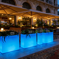 Jardinière écologique IP54 étanche avec télécommande, pot à fleurs LED à changement de couleur, matériau PE, jardinière intelligente, décoration de jardin d'intérieur