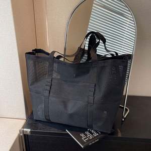 Sac de plage en maille pour femmes, sac fourre-tout pliable de couleur unie, sac d'exercice de yoga imperméable - Product Image 3