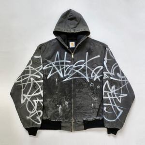 Veste zippée en denim délavé style Carhartt avec art graffiti rétro vintage pour homme, fabricant de vestes streetwear personnalisées - Product Image 1