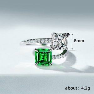 Anello Aperto a Quattro Punte con Doppia Pietra per Donne, Regolabile, Accessorio Moda con Contrasto di Colore - Product Image 5