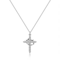 Polyvalent léger luxe couronne croix pendentif collier ras du cou rotatif zircon clavicule pendentif collier bijoux pour femmes