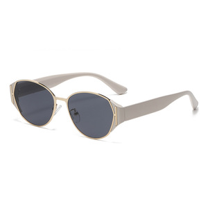 Óculos de Sol Versáteis UV400 Jet 9461: Novo Estilo Europeu-Americano, Óculos Ovais Modernos com Armação de Metal, Personalidade e Moda - Product Image 3