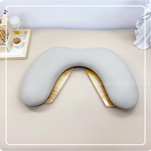 Almohada Profesional para Manicura Rusa en Forma de U, Plegable, Diseño de Mariposa, Simple, Cómoda, de Cuero, para Uso en Salón - Product Image 5