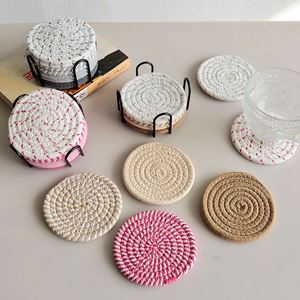 Sets de table ronds en corde de coton tressée naturelle pour cuisine et salle à manger, également utilisables comme sous-verres - Product Image 2