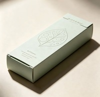 Boîtes cadeaux botaniques vert clair imprimées avec logo personnalisé, motif feuille, emballage en carton long pour cosmétiques et cadeaux