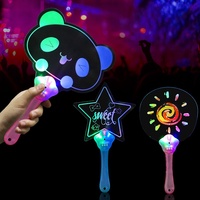Vente en gros personnalisé Acrylique LED Ventilateur 7 Mode Changement avec Logo Promotionnel de Haute Qualité Salon Publicité Cadeaux Souvenirs