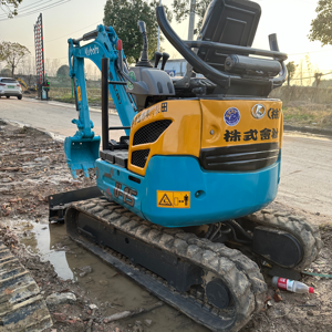 Mini pelleteuses Kubota U15, U20, U30 d'occasion, d'une capacité de 1.5 tonnes, 2 tonnes et 3 tonnes, adaptées à l'aménagement paysager. - Product Image 2