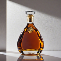 Bouteilles en verre transparentes pour whisky, vodka, brandy et vin, capacité personnalisée, vente en gros, avec couvercles.