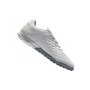 <span class=keywords><strong>Botas</strong></span> de fútbol de <span class=keywords><strong>césped</strong></span> <span class=keywords><strong>Artificial</strong></span> para <span class=keywords><strong>hombre</strong></span>, zapatos de fútbol chinos, elegantes, baratos, novedad de Oem - Product Image 1