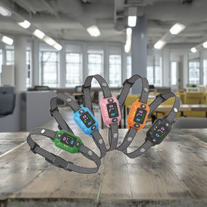 Dispositivo INTELIGENTE DE CONTROL DE ladridos para mascotas con pantalla a color recargable antiperro para evitar malentendidos Hecho de plástico duradero - Product Image 2