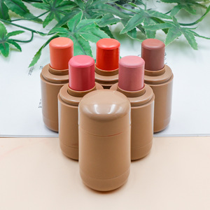 Blush in Crema Vegano Personalizzato, Impermeabile e Resistente al Sudore, con Pigmenti Naturali per Viso e Guance, Stick per Uso Quotidiano - Product Image 5