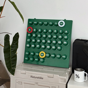 Recarved Retro trung cổ ringeate vĩnh viễn lịch sáng tạo Internet người nổi tiếng lấy cảm hứng từ tường Lịch Quảng Cáo - Product Image 1