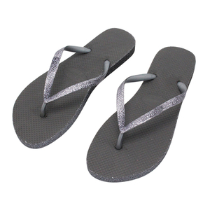 Dép xỏ ngón nữ Havianas kiểu bãi biển mùa hè unisex, đế cao su xốp, đính kim tuyến, kiểu dáng thon gọn - Product Image 6