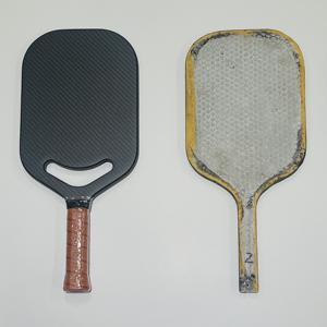 Raquette de pickleball professionnelle sans cadre en fibre de carbone 3K, face en <span class=keywords><strong>PP</strong></span>, noyau en nid d'abeille, procédé de pressage à chaud, approuvée par l'USAPA - Product Image 2