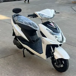 Fabrika yüksek hızlı özel elektrikli scooter 800w 70 km/h hızlı elektrikli motosiklet yetişkin için