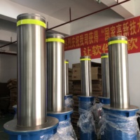 Bollard de sécurité anti-terrorisme automatique hydraulique en acier inoxydable avec protection IP68, résistant aux chocs K12, revêtement poudré, pour la route