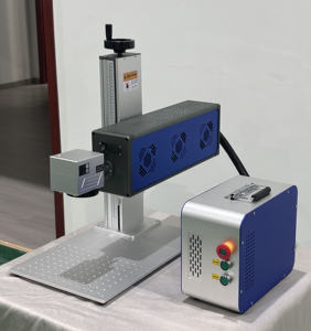 Machine de découpe laser CO2 30W 40W Plus portable Machine de gravure de lumière laser CO2 RF à plaque bicolore pour carton bois acrylique - Product Image 3