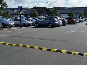 1000MM नई चेक-इन सड़क सुरक्षा टिकाऊ रबर औद्योगिक गति समान - Product Image 6