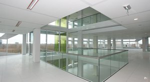 <span class=keywords><strong>Balcone</strong></span> esterno di alta qualità/terrazza/Veranda <span class=keywords><strong>in</strong></span> alluminio canale U ringhiera <span class=keywords><strong>in</strong></span> <span class=keywords><strong>vetro</strong></span> Custom alluminio U canale balaustre <span class=keywords><strong>in</strong></span> <span class=keywords><strong>vetro</strong></span> - Product Image 6