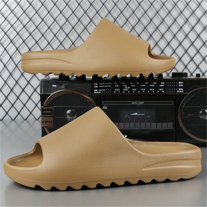 Wholesale Indoor Home Soft Skin-friendly EVA Anti-Slippery Cushioning <b>Slippers</b> New Style Cool Comfortable Breathable Slides - Product Image 3