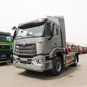 Semi-remorque benne basculante de marque Sino Truck 4*2 Howo, capacité 33 tonnes, 10 roues - Product Image 3