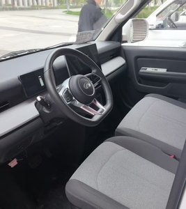 Camion léger hybride à double alimentation Dongfeng RuiChi C5 PHEV hybride à essence à autonomie étendue - Product Image 5