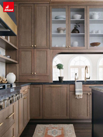 Portes en verre à cadre encastré sur mesure Alland, bois foncé, noyer moderne, îlot de cuisine européen, solutions de menuiserie pour toute la maison