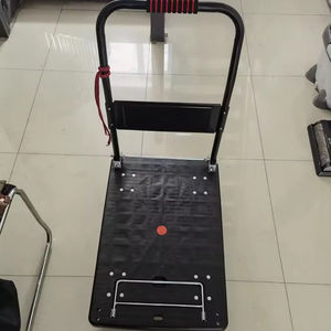 Carro negro de diseño libre Carro de mano de <span class=keywords><strong>4</strong></span> <span class=keywords><strong>ruedas</strong></span> de alta calidad Carro de plataforma plegable de plástico 300Kg - Product Image 1