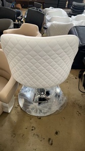 Fauteuil de Barbier Contemporain en Similicuir avec Relevage Hydraulique, Hauteur Réglable, Base Ronde, Mobilier de Salon - Product Image 3