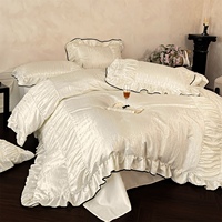 Ensemble de literie en satin crème jacquard 4 pièces, housse de couette en coton et polyester avec volants et bordure noire, literie française