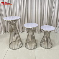 Socles cylindriques ronds en métal pour gâteaux de dessert, table pour décorations de mariage, événements, fournitures de fête