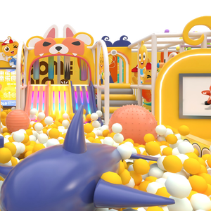 Aoleao Aire de jeux commerciale personnalisée, colorée orange-jaune, avec piscine à balles, toboggan et structure de grimpe volcan, certifiée CE TUV CPC - Product Image 1
