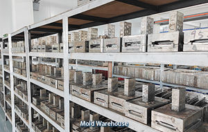 <span class=keywords><strong>Coque</strong></span> de téléphone de luxe personnalisable pour Samsung S25 Plus plaque arrière de dissipation thermique en nid d'abeille avec support en alliage de zinc - Product Image 5