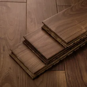 Plancher en bois massif de style versailles foncé à chevrons plus de couleurs plancher intérieur en bois dur noyer mat lisse